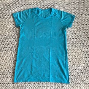 Lululemon Swiftly Tech Short Sleeve, blue, size 10